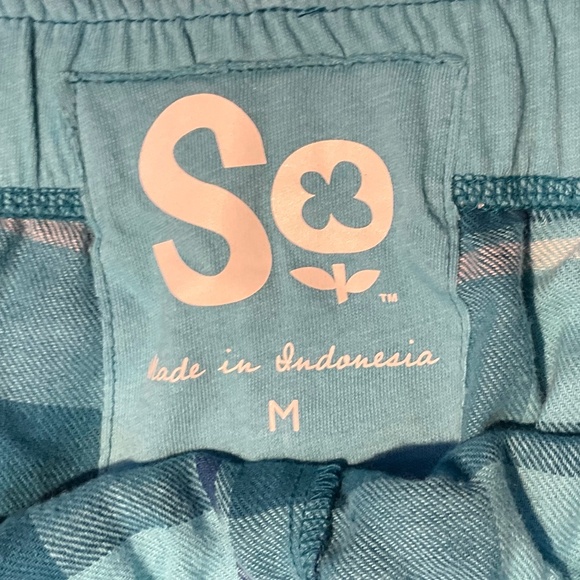 2 Pair of Soft Flannel Capri PJ Bottoms  Sz M.     NWT - Picture 7 of 10